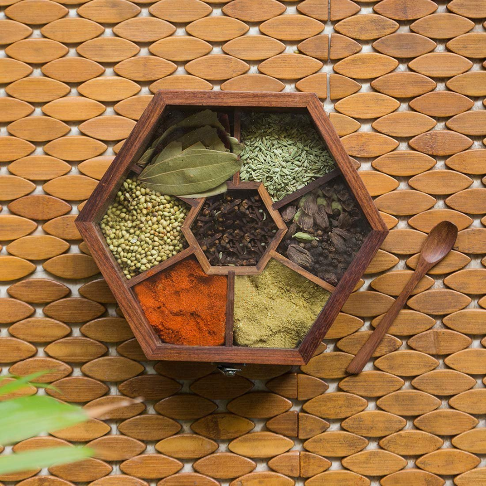 Spice Box Set with Spoon